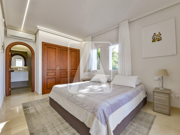 Villa for Sale in Altea, Alicante 26