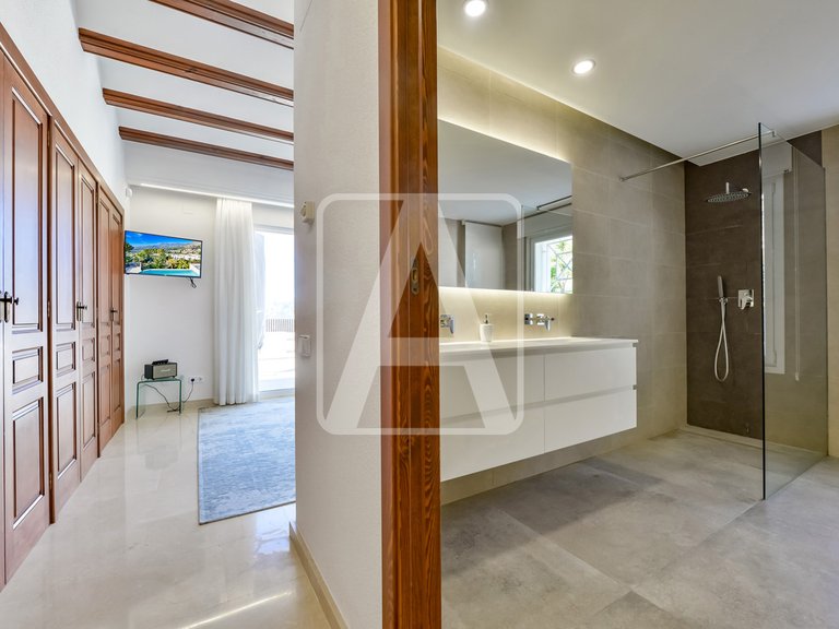Villa for Sale in Altea, Alicante 41