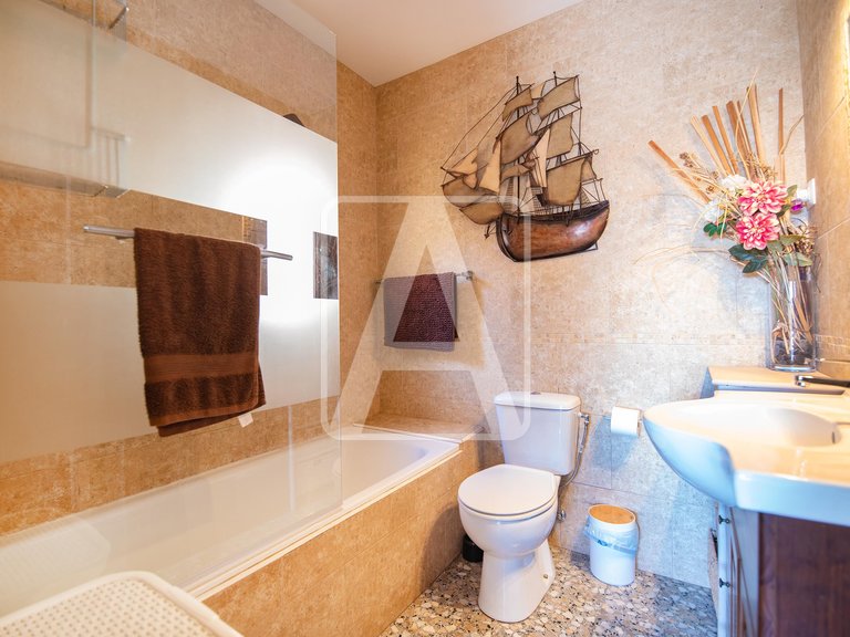 Villa for Sale in Benissa, Alicante 28