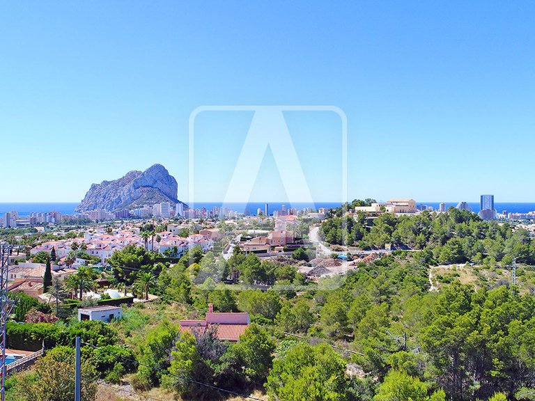 Villa for Sale in Calpe, Alicante 2