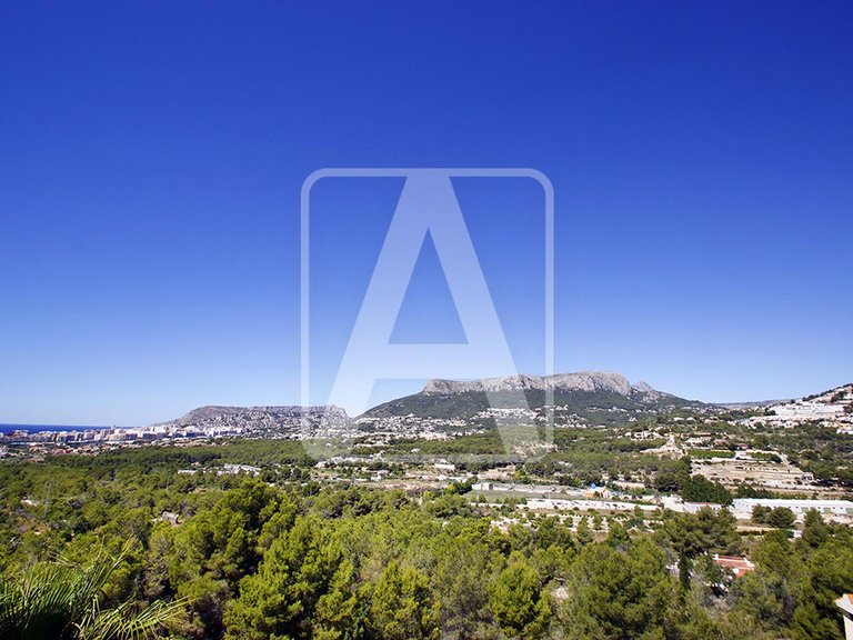 Villa for Sale in Calpe, Alicante 39