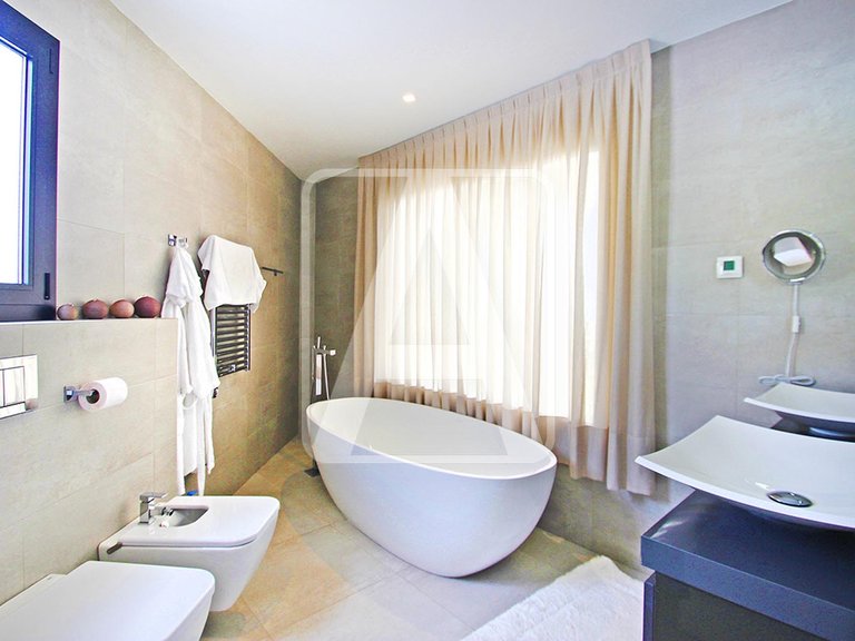 Villa for Sale in Calpe, Alicante 6