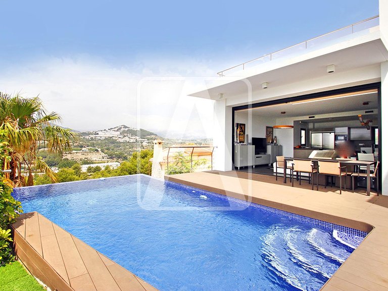 Villa for Sale in Calpe, Alicante 7