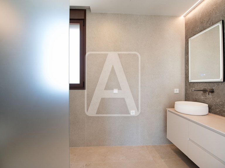 Villa for Sale in Calpe, Alicante 13