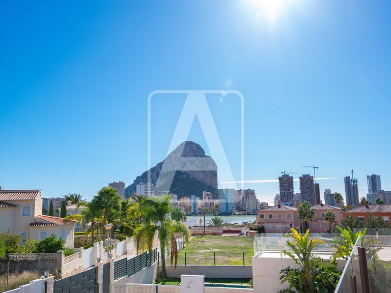 Villa for Sale in Calpe, Alicante 2