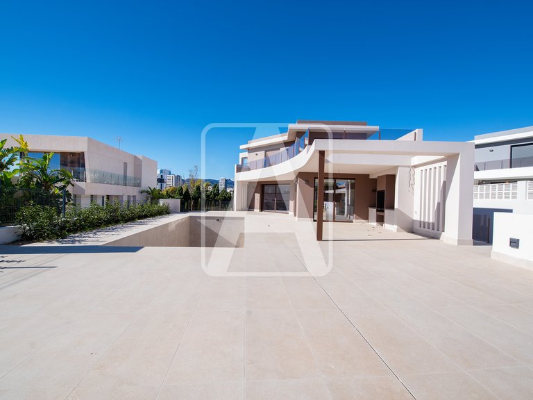 Villa for Sale in Calpe, Alicante 24