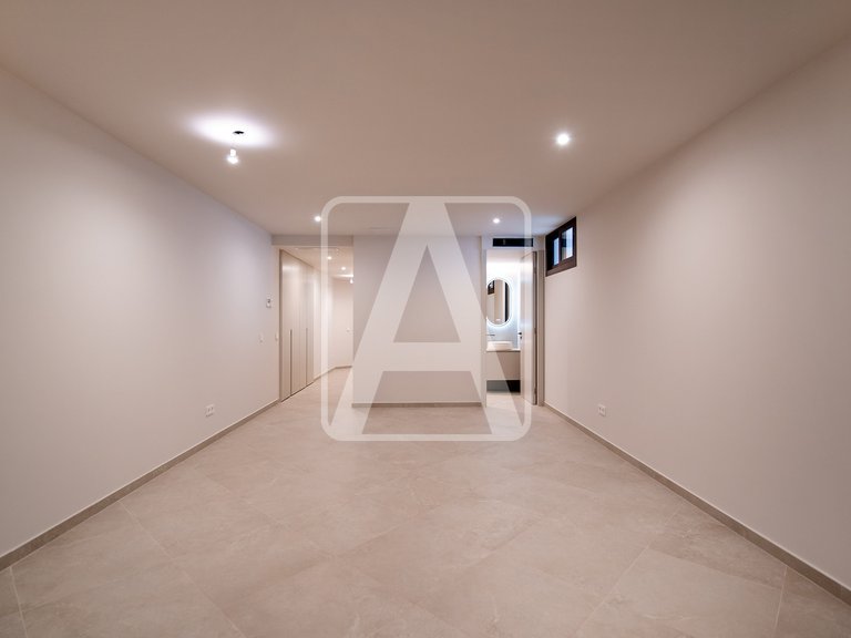 Villa for Sale in Calpe, Alicante 30