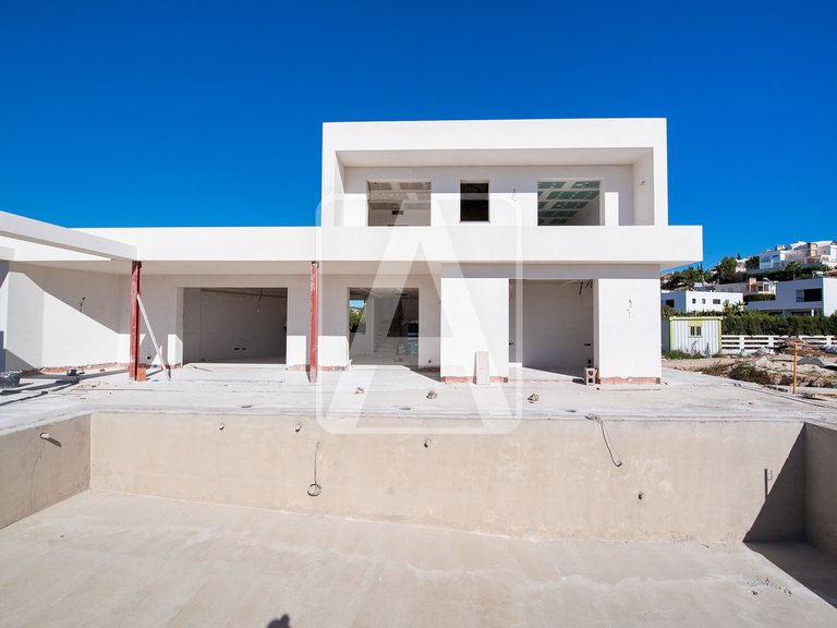 Villa for Sale in Calpe, Alicante 3