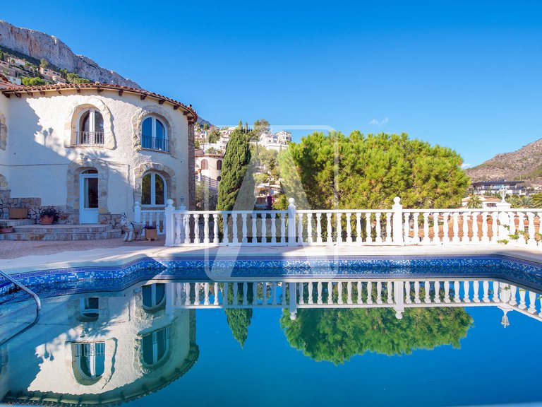 Villa for Sale in Calpe, Alicante 3