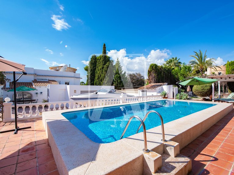 Villa for Sale in Calpe, Alicante 2