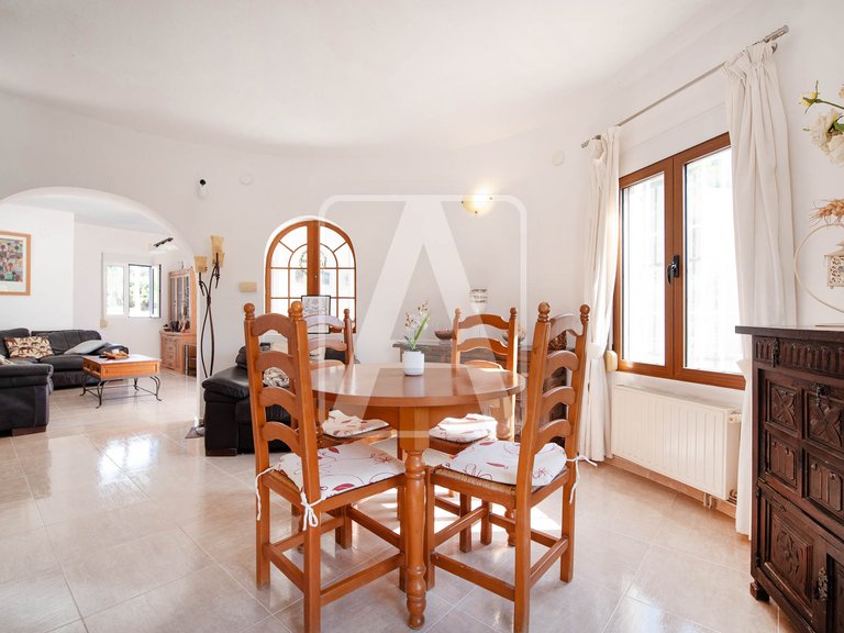 Villa for Sale in Calpe, Alicante 4