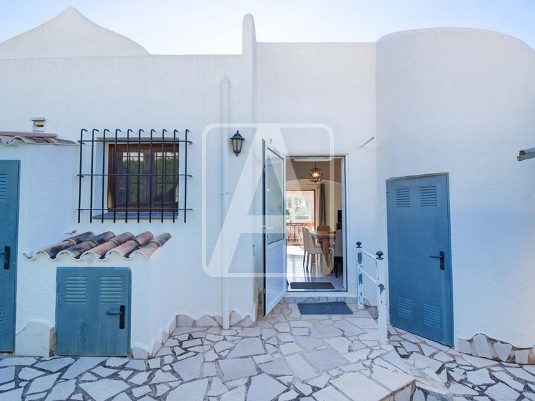 Villa for Sale in Calpe, Alicante 28