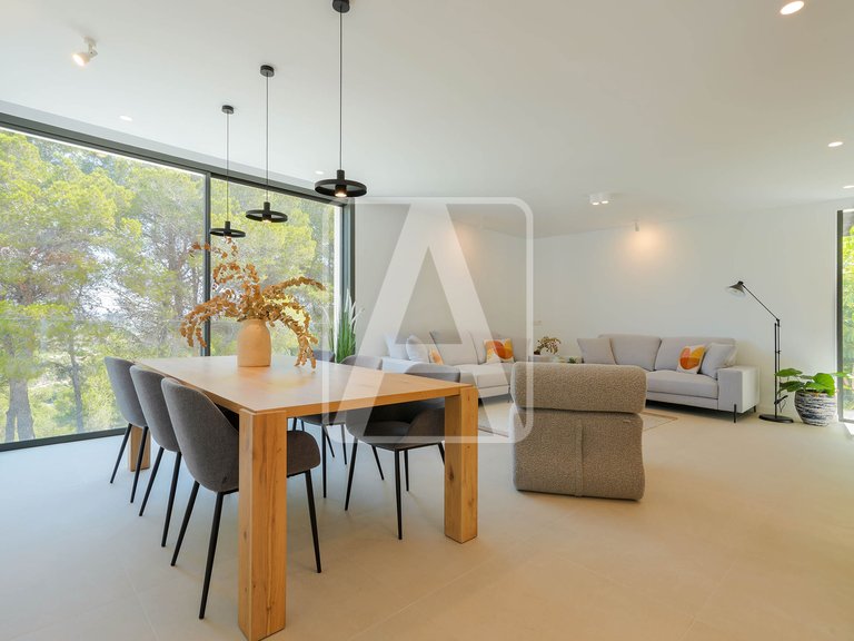 Villa for Sale in Moraira, Alicante 5