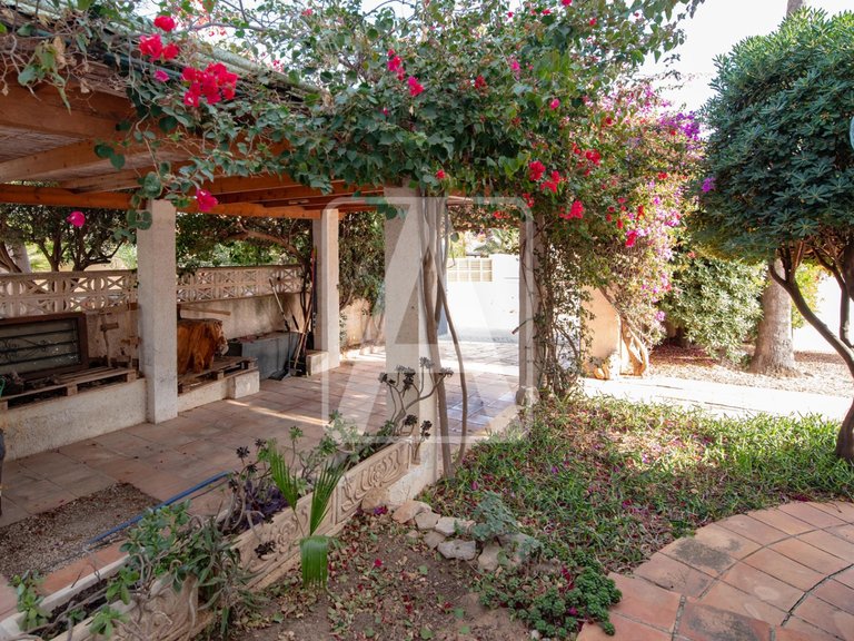 Villa for Sale in Calpe, Alicante 40