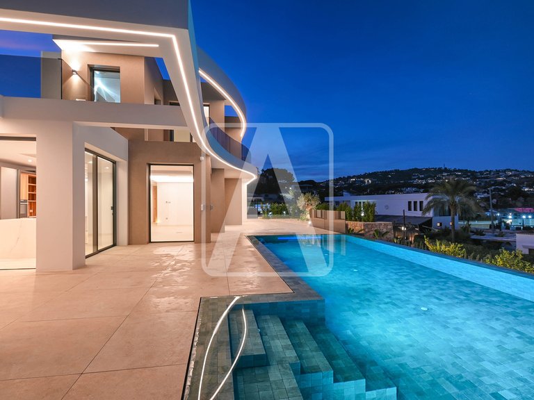 Villa for Sale in Benissa, Alicante 38