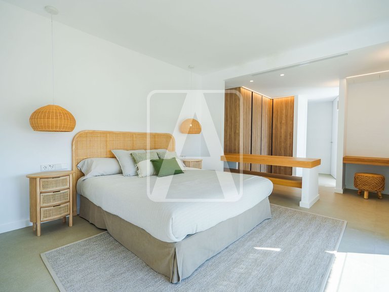 Villa for Sale in Moraira, Alicante 6