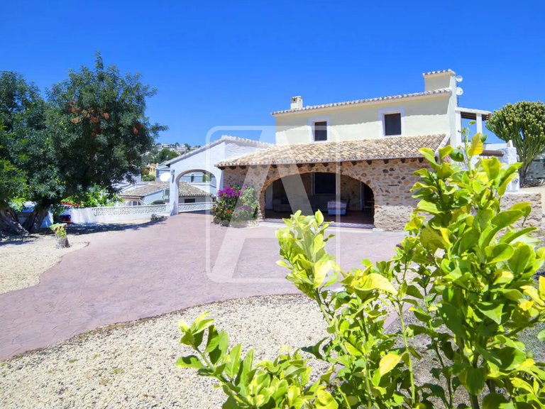 Villa for Sale in Calpe, Alicante 35