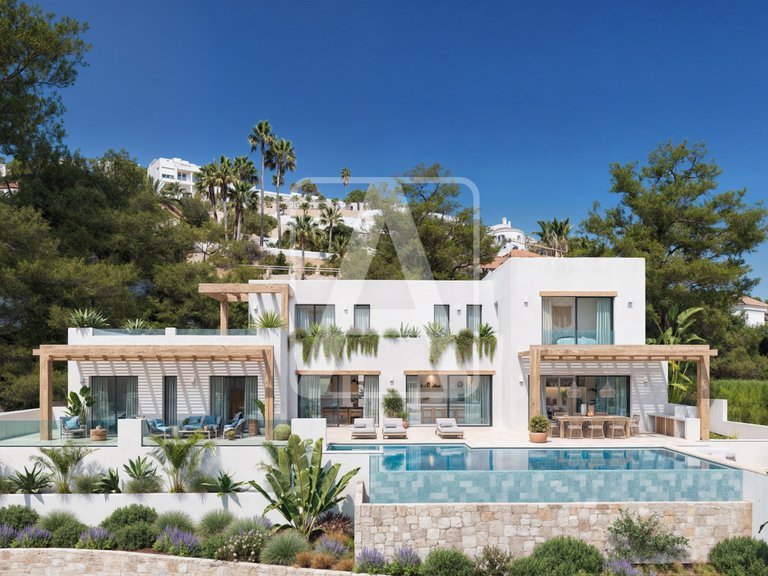 Villa for Sale in Benissa, Alicante 1