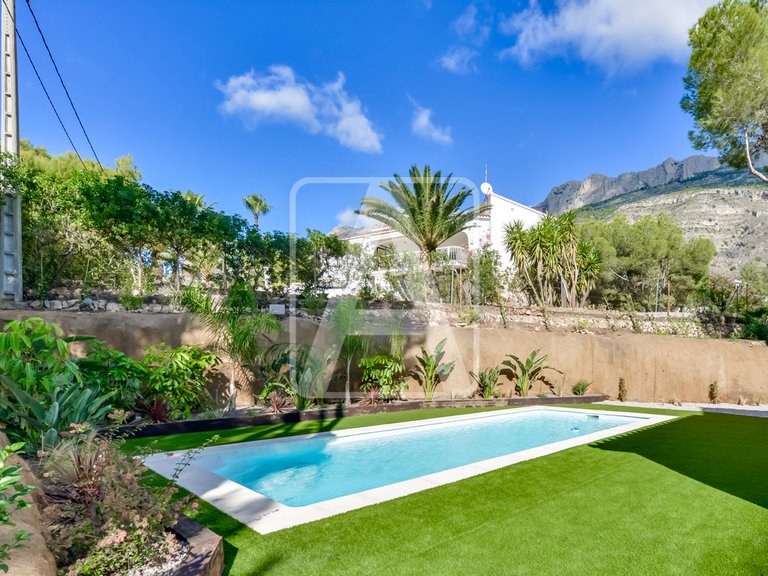 Villa for Sale in Altea, Alicante 46