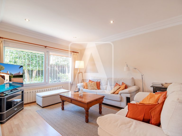 Villa for Sale in Calpe, Alicante 11