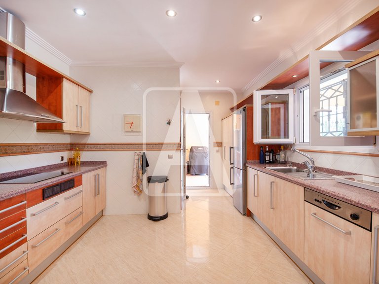 Villa for Sale in Calpe, Alicante 16