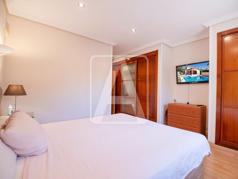 Villa for Sale in Calpe, Alicante 30