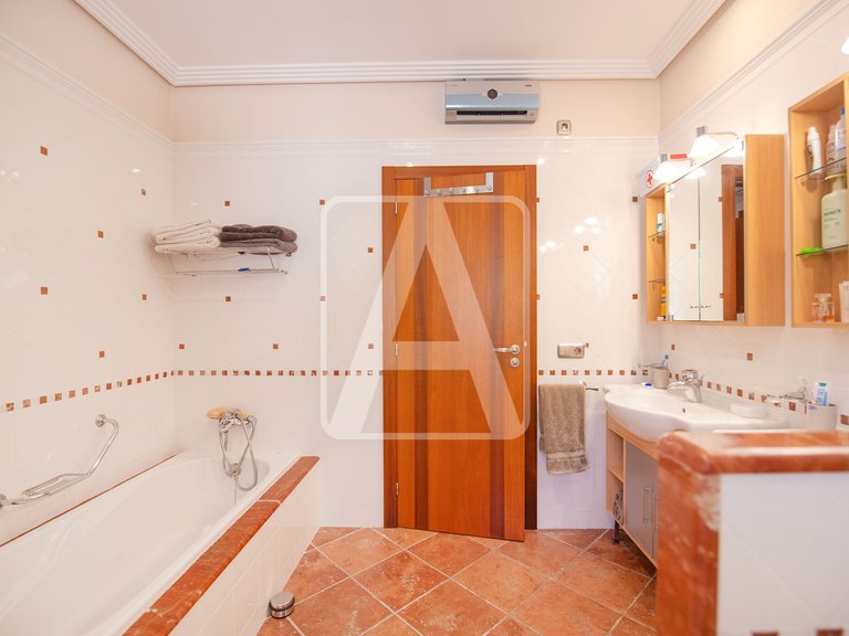 Villa for Sale in Calpe, Alicante 33