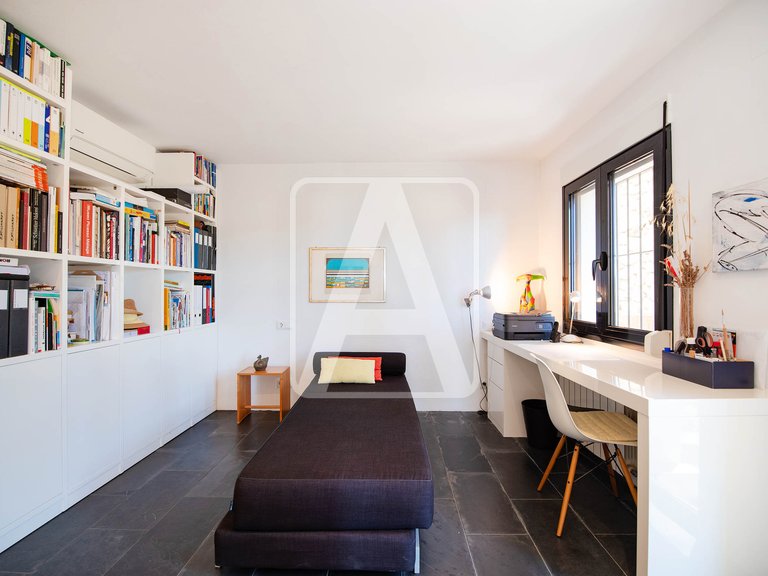 Villa for Sale in Benissa, Alicante 39