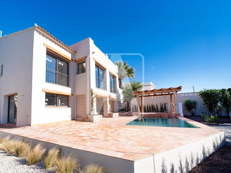 Villa for Sale in Benissa, Alicante 1