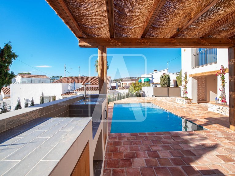 Villa for Sale in Benissa, Alicante 27