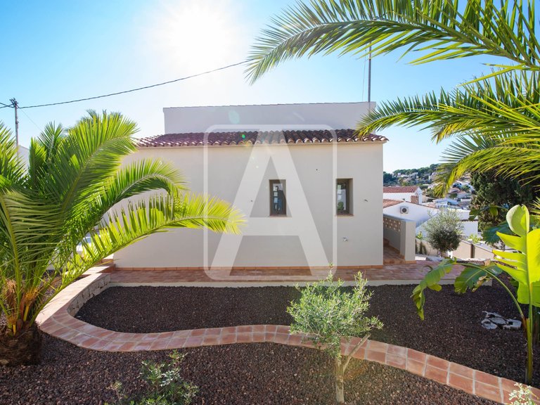 Villa for Sale in Benissa, Alicante 32