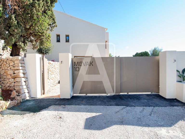 Villa for Sale in Benissa, Alicante 36