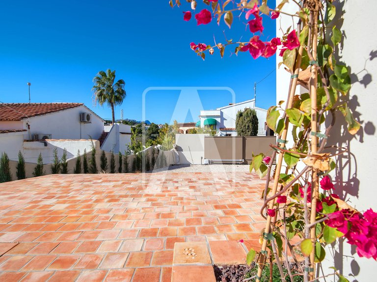 Villa for Sale in Benissa, Alicante 38