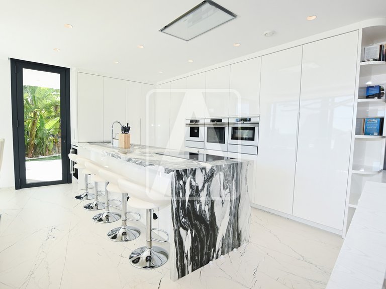 Villa for Sale in Calpe, Alicante 12