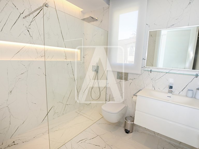 Villa for Sale in Calpe, Alicante 31