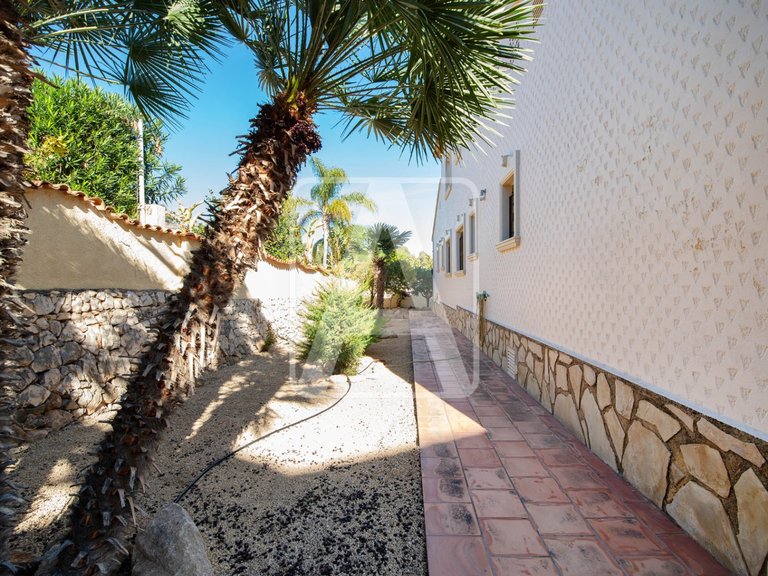 Villa for Sale in Calpe, Alicante 45