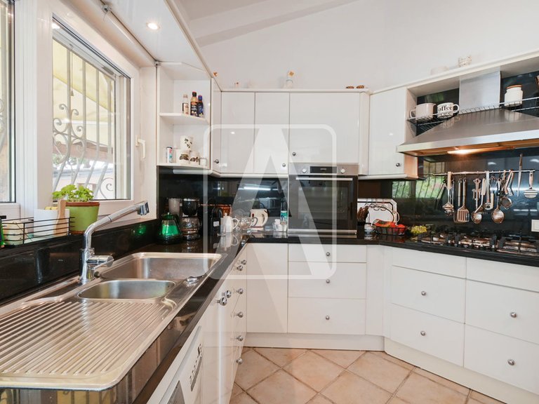 Villa for Sale in Benissa, Alicante 12