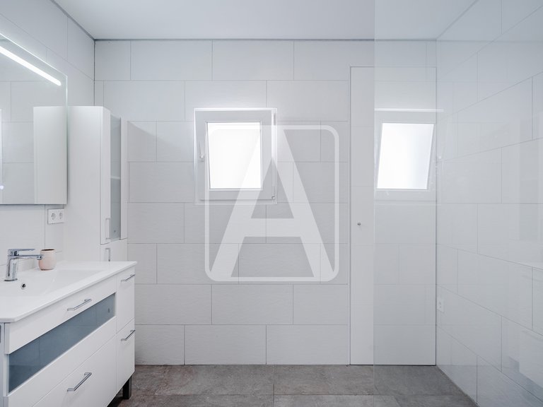 Villa for Sale in Calpe, Alicante 30