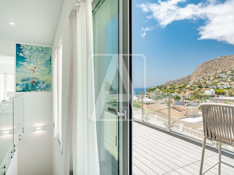 Villa for Sale in Calpe, Alicante 37