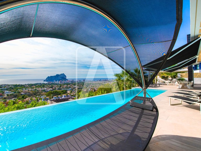 Villa for Sale in Calpe, Alicante 2