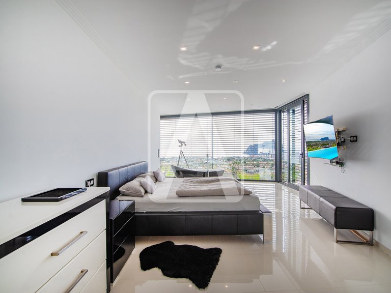 Villa for Sale in Calpe, Alicante 27