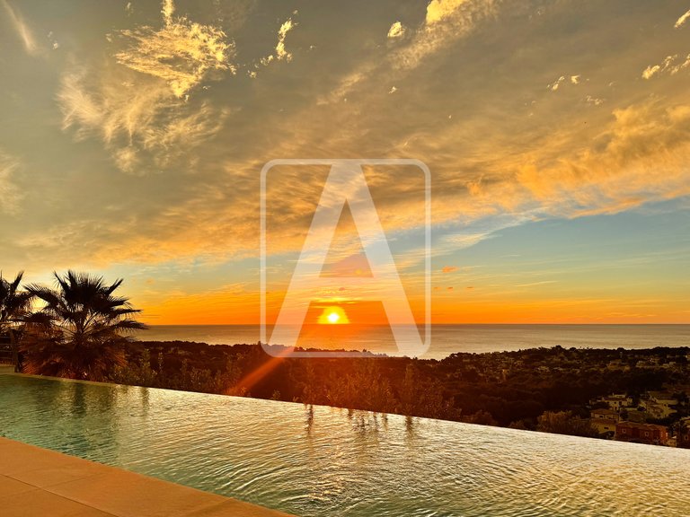 Villa for Sale in Calpe, Alicante 47