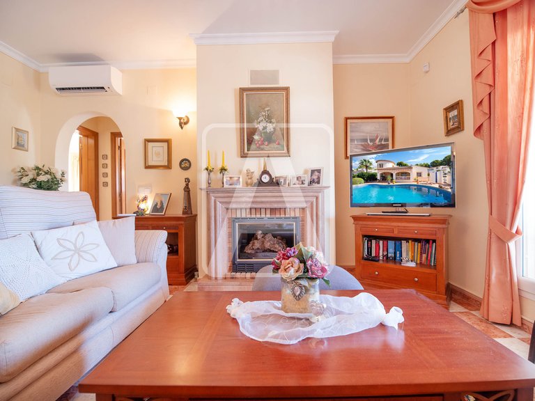 Villa for Sale in Benissa, Alicante 16