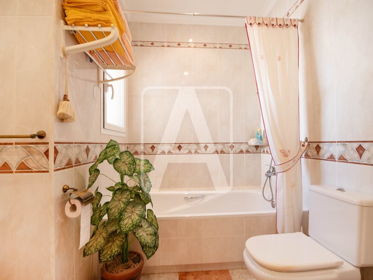 Villa for Sale in Benissa, Alicante 34