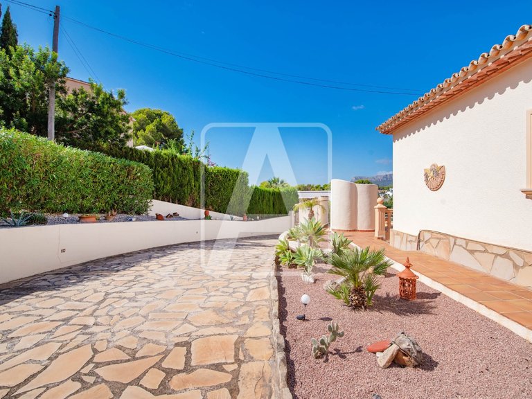 Villa for Sale in Benissa, Alicante 50