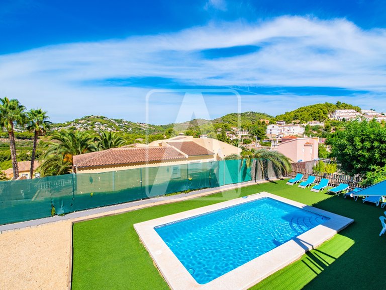 Villa for Sale in Calpe, Alicante 2