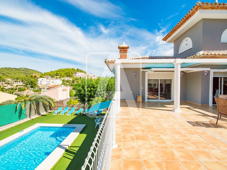 Villa for Sale in Calpe, Alicante 3