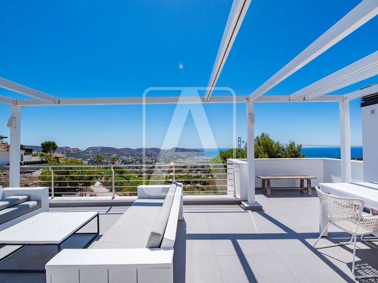 Villa for Sale in Moraira, Alicante 3