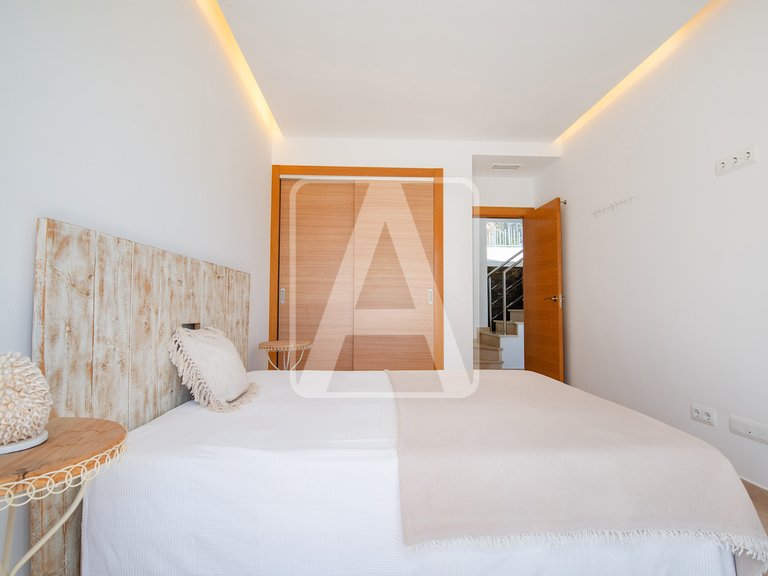 Villa for Sale in Moraira, Alicante 31