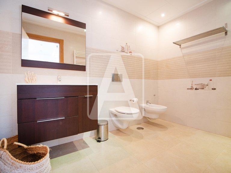 Villa for Sale in Moraira, Alicante 33